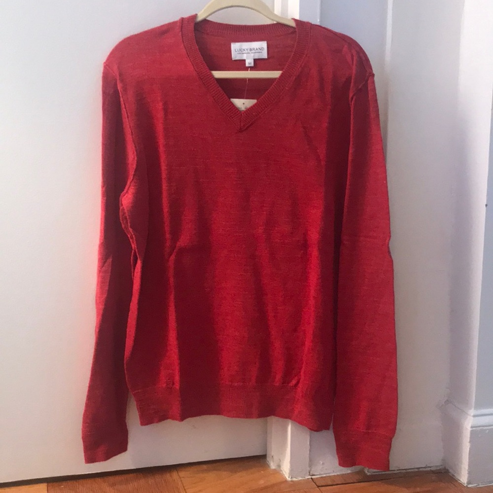 Lucky Brand Red V-neck Long Sleeve Size Medium